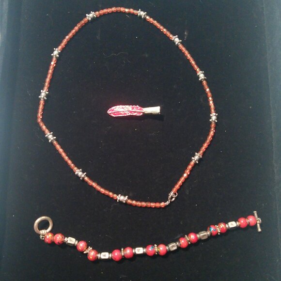 Beaded Necklace and Bracelet - Picture 1 of 5
